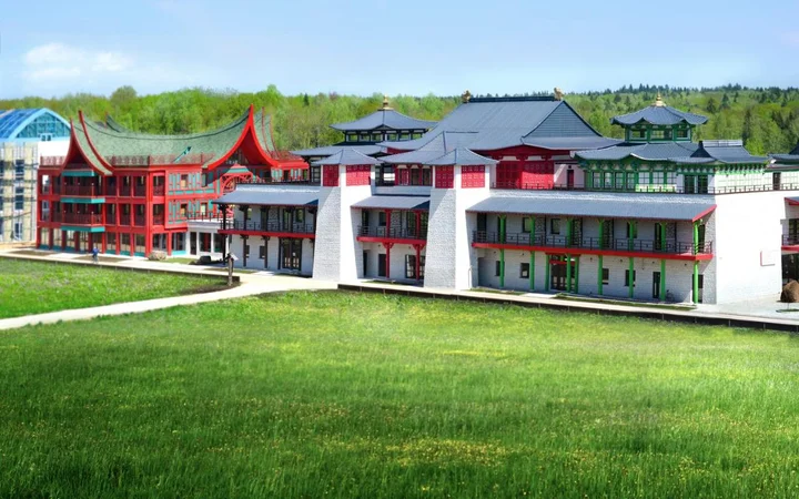 Петрово: Hotel South East Asia Etnomir
