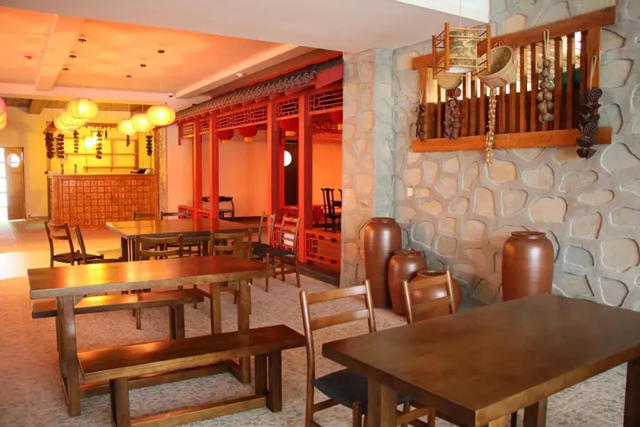 Петрово: Hotel South East Asia Etnomir