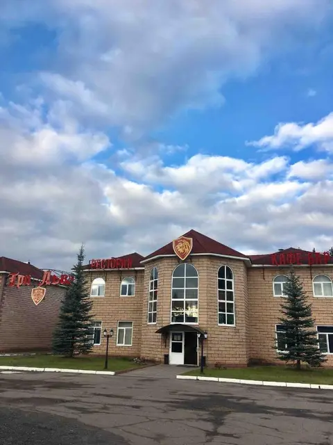 Балабаново: Три Льва