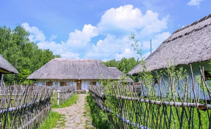 Петрово: Этномир Отель Украина