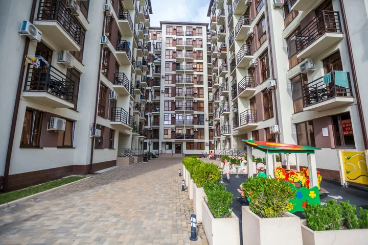 Сириус: Апартаменты More Rooms ЖК Сорренто Парк апр122