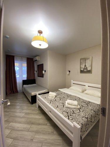 Голубицкая: Guest House Leto
