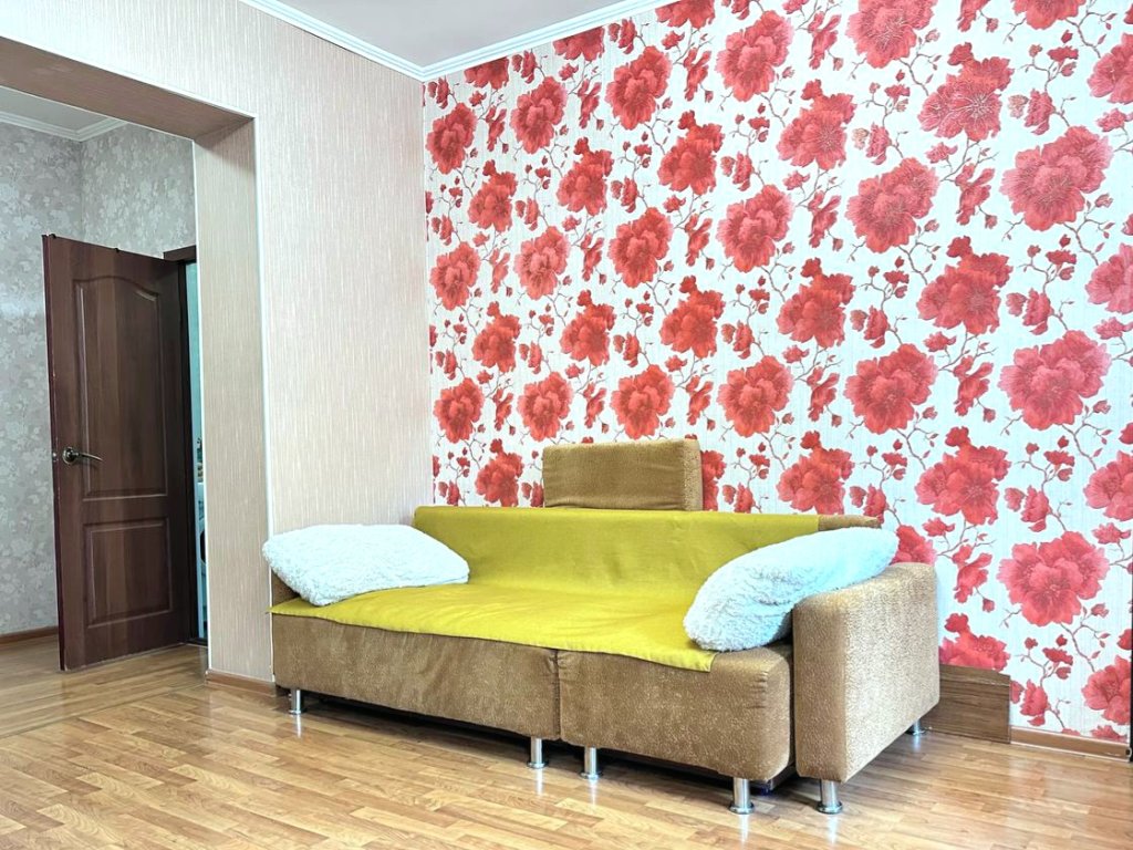Кемерово: Квартира трехкомнатная в центре на Весенней