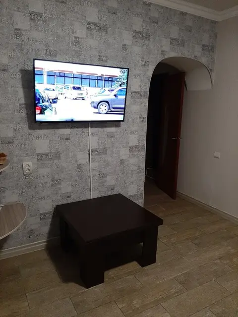 Пятигорск: Трехкомнатная квартира в центре на Попцова