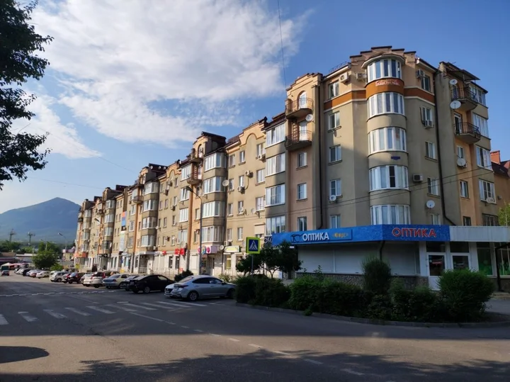 Пятигорск: Апартаменты на Стрелковой 13/2