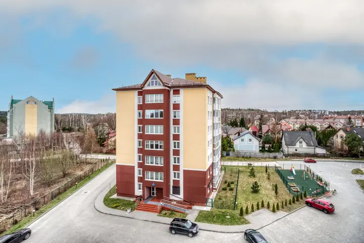 Светлогорск: Апартаменты Париж - Три Сестры