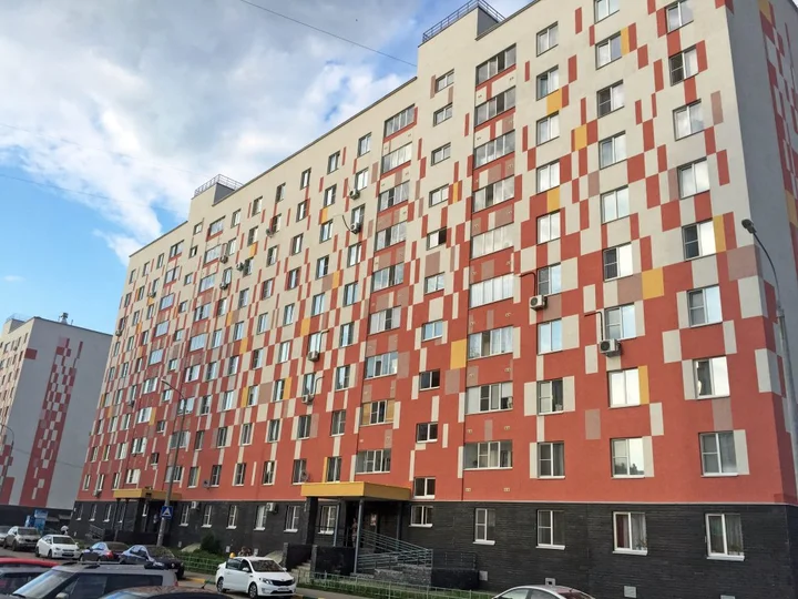 Нижний Новгород: Апартаменты на Спутника 32