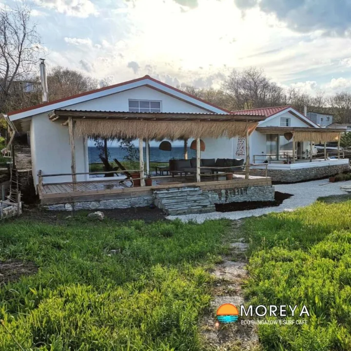 Осовины: Отель Moreya Eco Bungalow