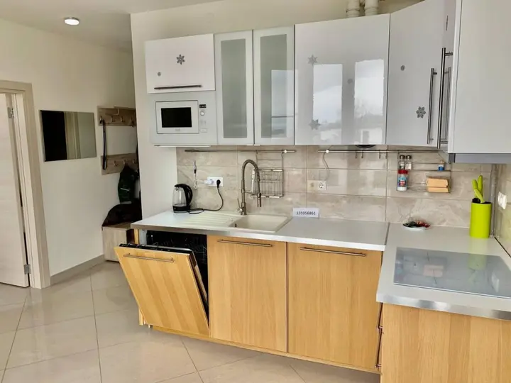 Сириус: SunrayHome (СанрэйХоум) на улице Тюльпанов 41Е