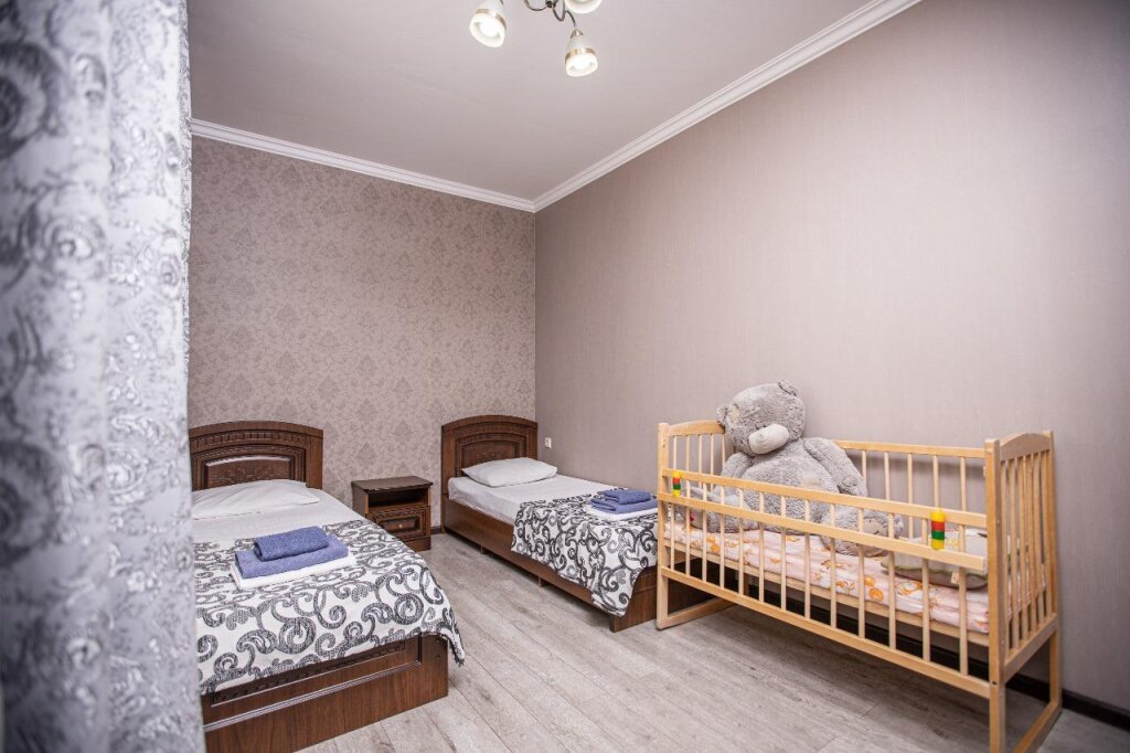 Сириус: Коттедж в Сириусе у Моря на 11 Человек