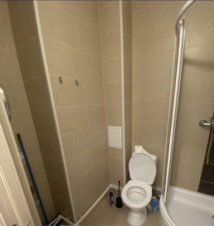 carousel image 4