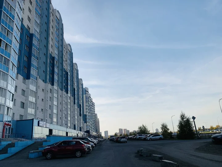 Кемерово: Апартаменты 35 квадратов