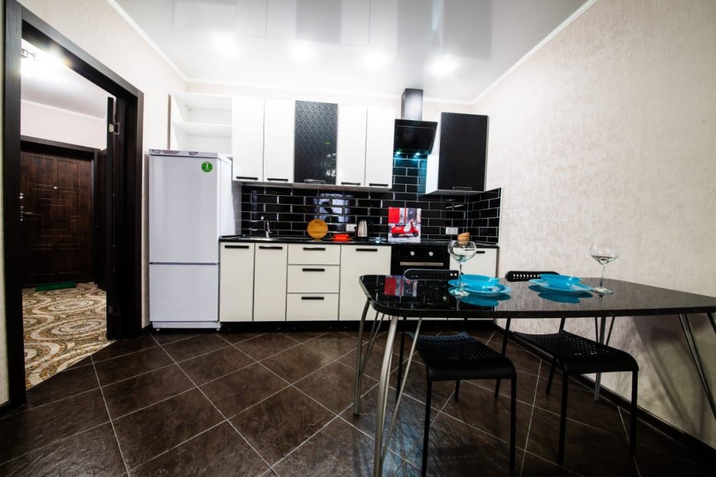 Саратов: Favourite Home (Фэйворит Хоум) на улице Чернышевского 137А