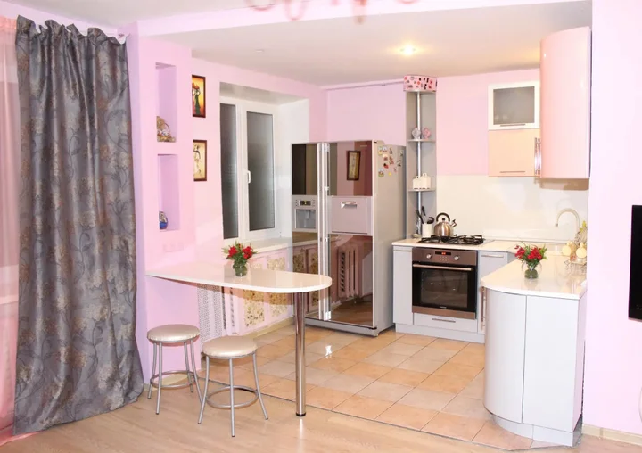 Саратов: Favourite Home (Фэйворит Хоум) на улице Чернышевского 80