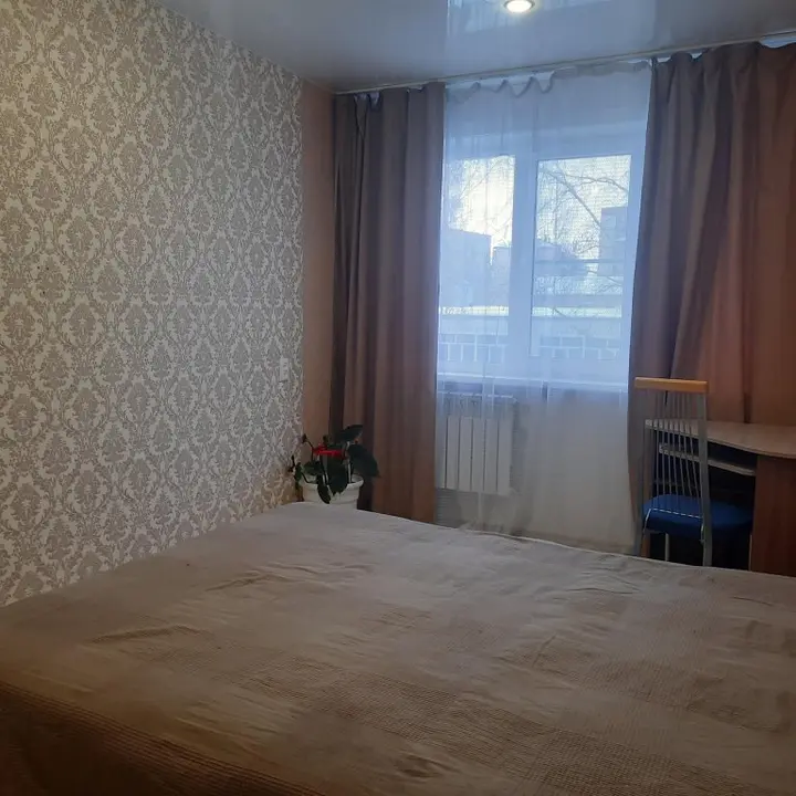 Первоуральск: Иляна на улице Ленина 13Б