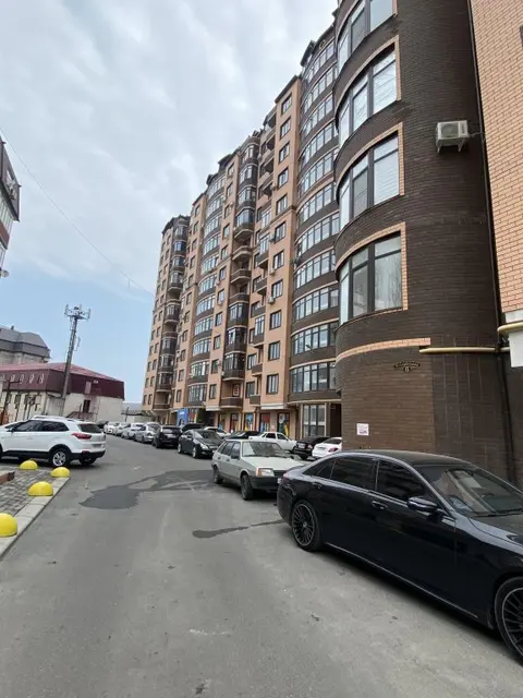 Махачкала: Апартаменты на Устарбекова