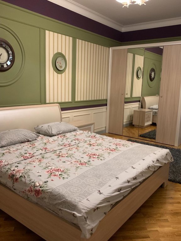 Махачкала: ApartRu (АпартРу) на улице Времена Года