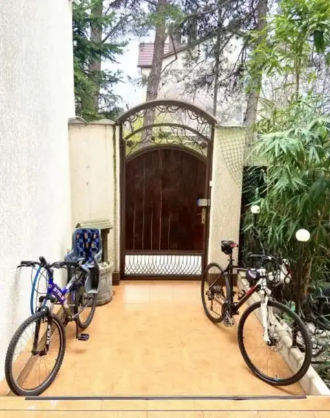 Геленджик: Гостевой дом Sandal House