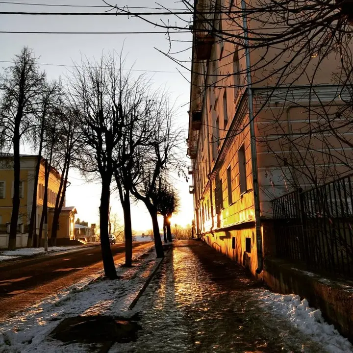 Кострома: Апартаменты Большая Квартира в Центре Города