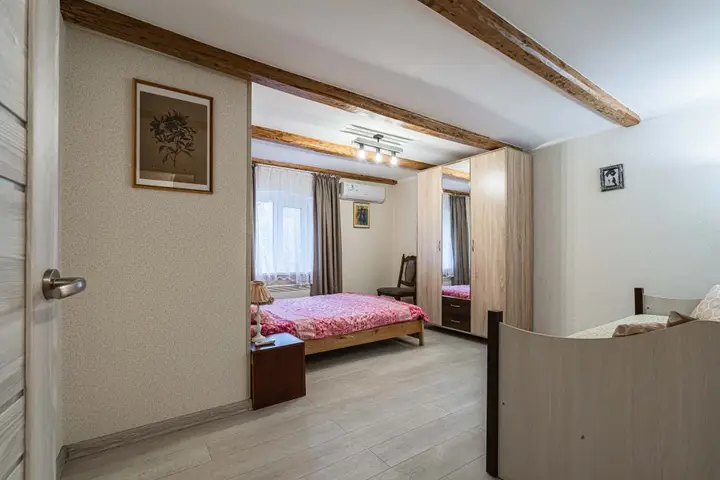carousel image 1