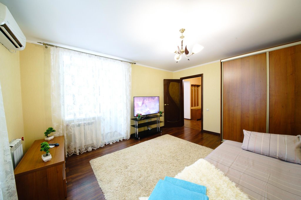 Саратов: Favourite Home (Фэйворит Хоум) на улице Советская