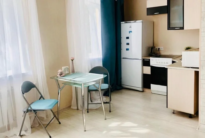 Кемерово: Апартаменты на улице Весенняя 1