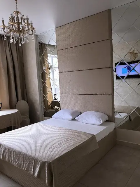 Саратов: Otel Snoff 