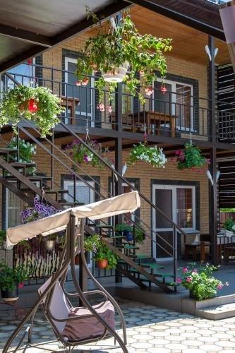 Бердянск: Katrin Hotel
