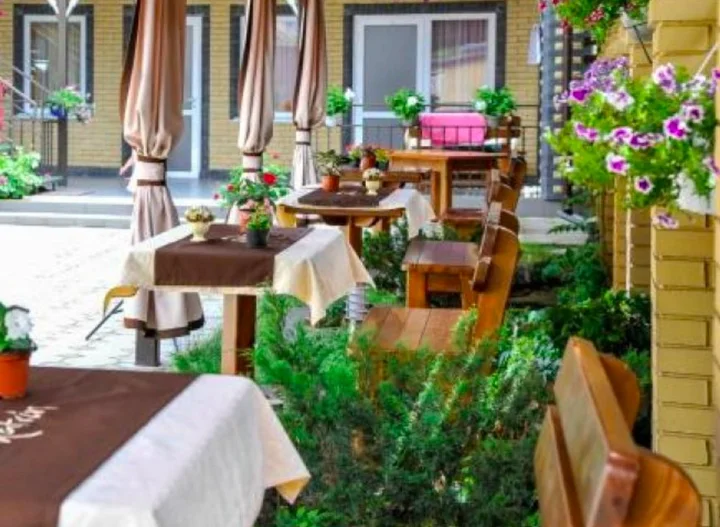 Бердянск: Katrin Hotel