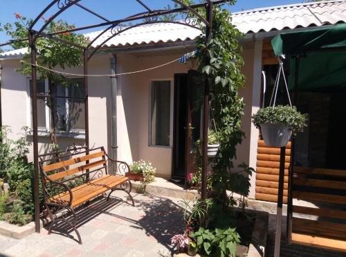 Бердянск: Apartment on Svobody 85