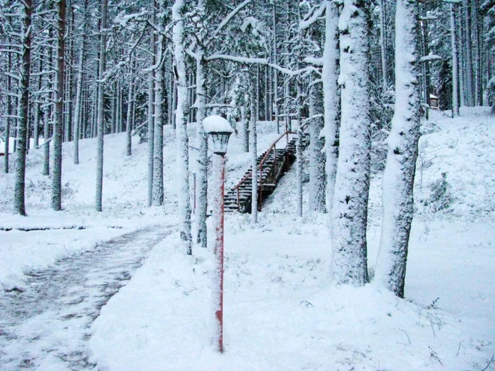 Алекка: Отель Денисов Мыс