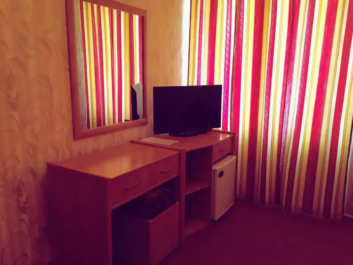 Атырау: Laeti Hotel