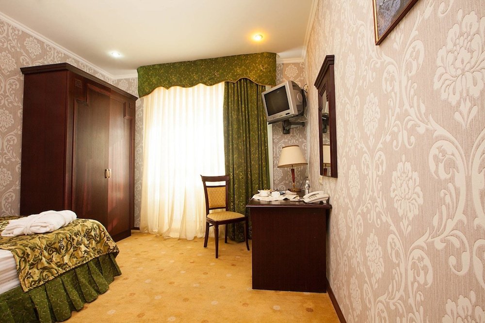 Астана: Hotel Mukammal