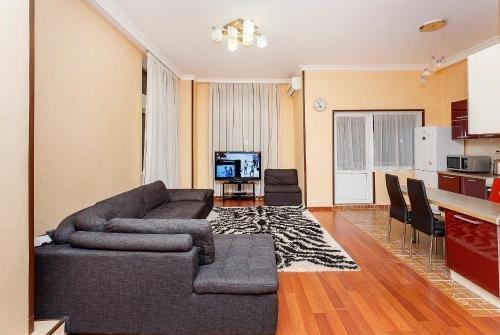 Астана: Apartment Kunaeva 12