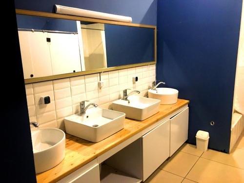 Алматы: Apelsin Hostel Almaty