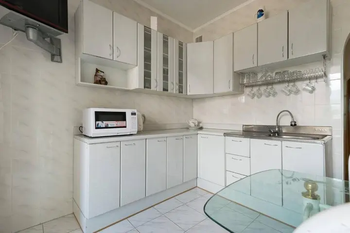 Алматы: Nadezhda Apartments in Samal