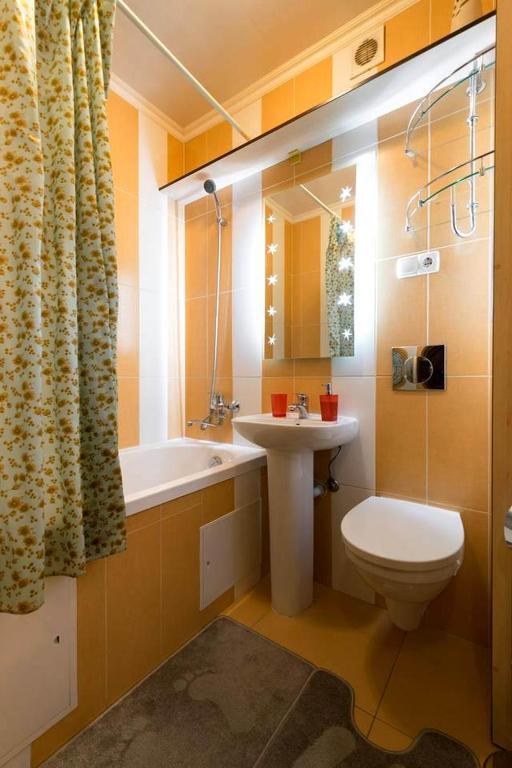 Алматы: Nadezhda Apartment on Gogolya 117