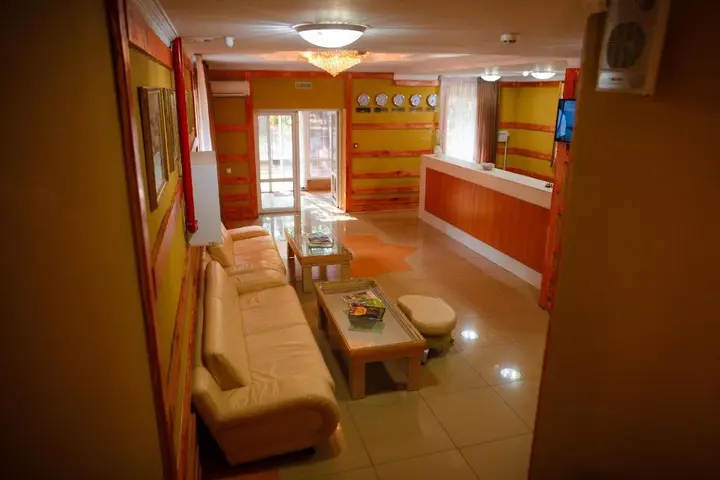 Алматы: Almaty-Tranzit N1 Hotel