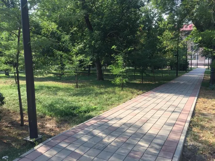 Алматы: Mametovoj, 36 Apartamenty