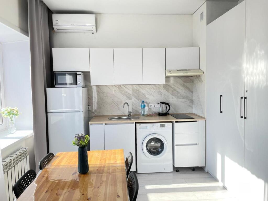 Семипалатинск: Апартаменты Seven City