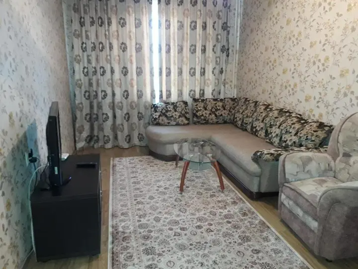 Актау: Apartment in 7 mikrorayon