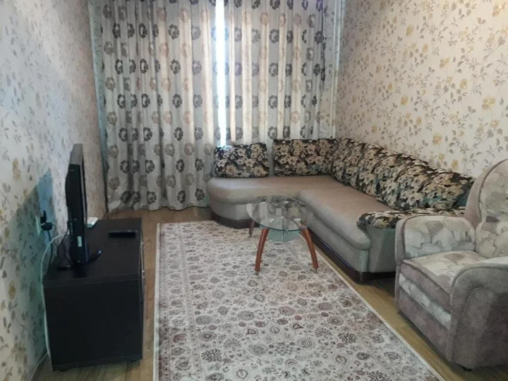 Актау: Apartment in 7 mikrorayon