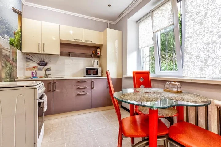 Алматы: 435 Apartamenty v tsentre dlja komandirovannyh i turistov