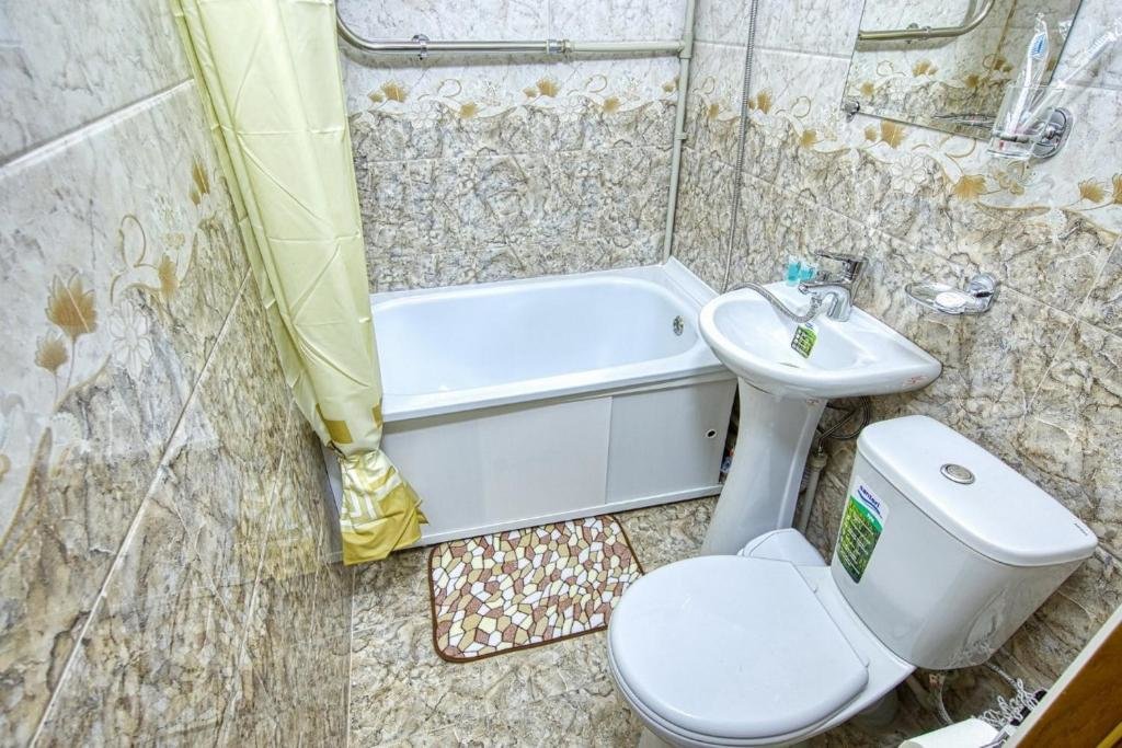 Алматы: Apartamenty na ulitse Klochkova, 128