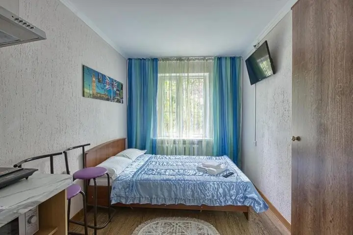 Алматы: Apartamenty na ulitse Klochkova, 128