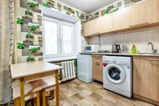 Алматы: 424 Apartamenty v Zolotom kvadrate v tsentre Otlichno podhodjat dlja komandirovannyh i turistov