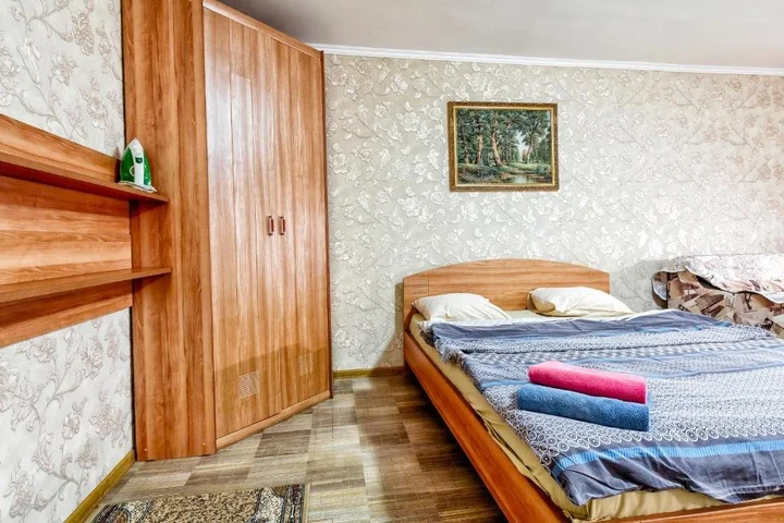 Алматы: 424 Apartamenty v Zolotom kvadrate v tsentre Otlichno podhodjat dlja komandirovannyh i turistov