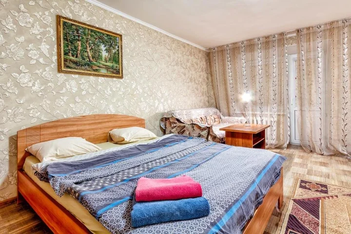 Алматы: 424 Apartamenty v Zolotom kvadrate v tsentre Otlichno podhodjat dlja komandirovannyh i turistov
