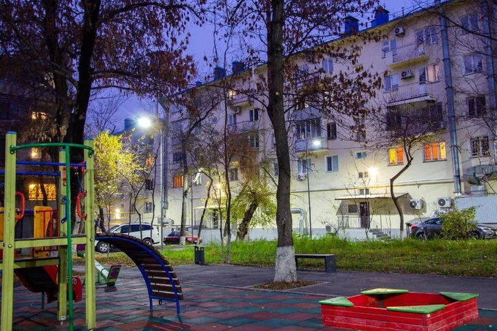 Алматы: 424 Apartamenty v Zolotom kvadrate v tsentre Otlichno podhodjat dlja komandirovannyh i turistov