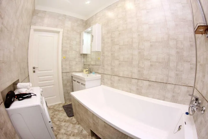 Алматы: Ujutnye apartamenty na Navoi 208/6